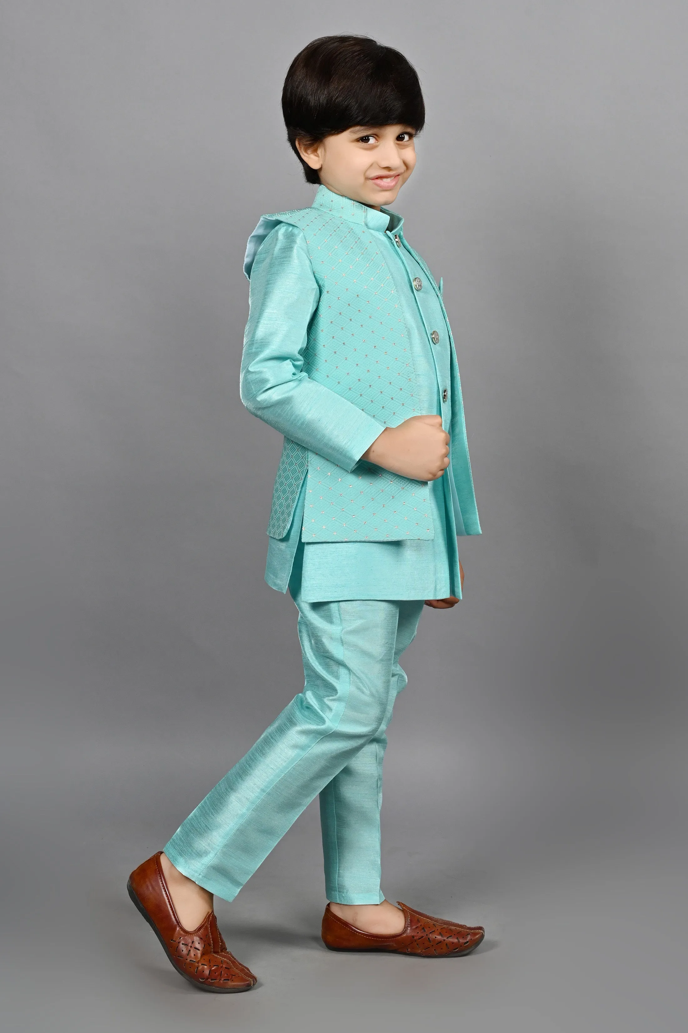 Ahhaaaa Kids Bollywood Style Print Indo-Western Sherwani Set For Boys