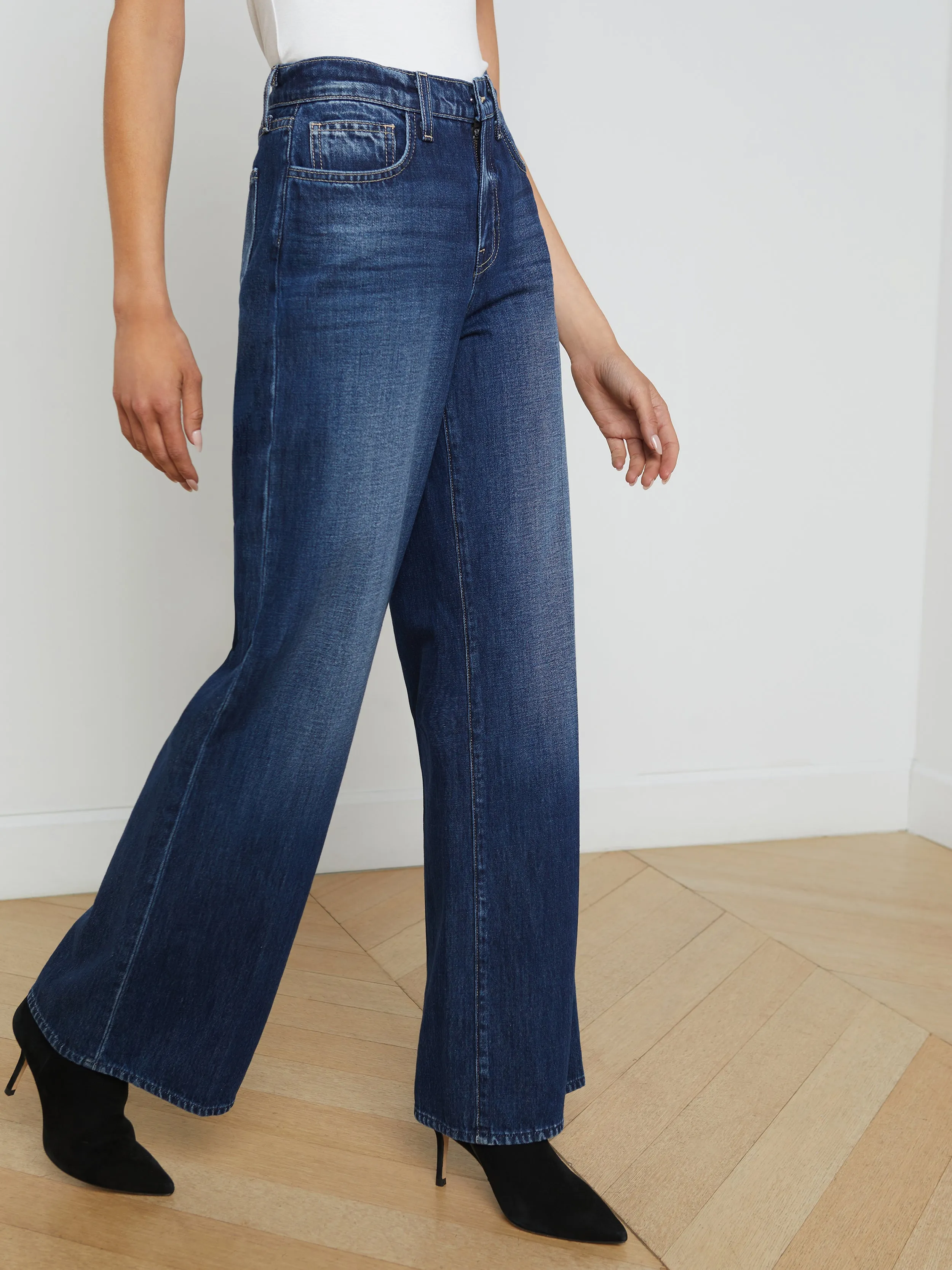 Alicent Wide-Leg Jean