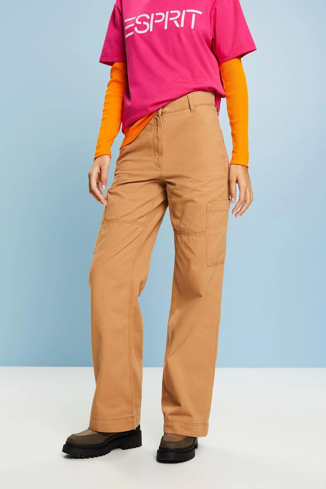 ESPRIT Wide-Leg Cargo Pants in Caramel