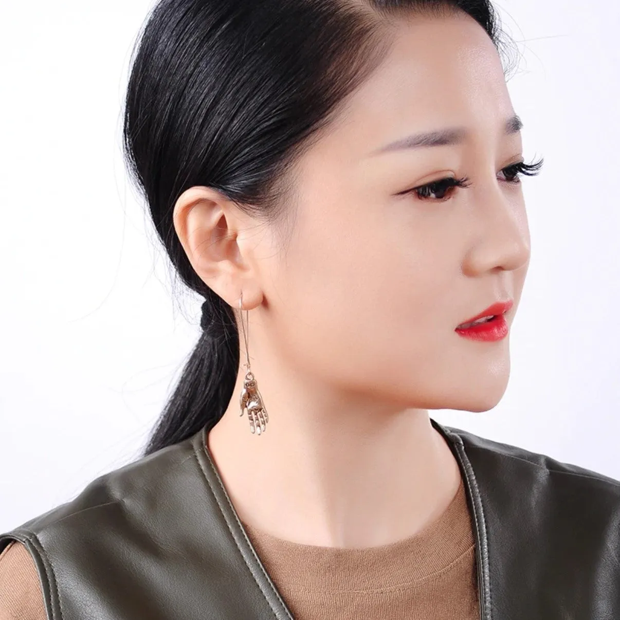 Punk Style Golden Hands Ear Hook Style Drop Earrings