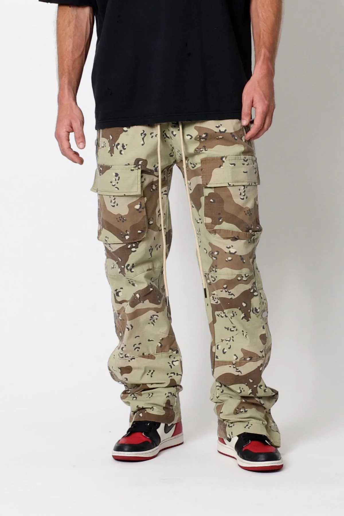 Snap Front Cargo Pants - Desert Camo