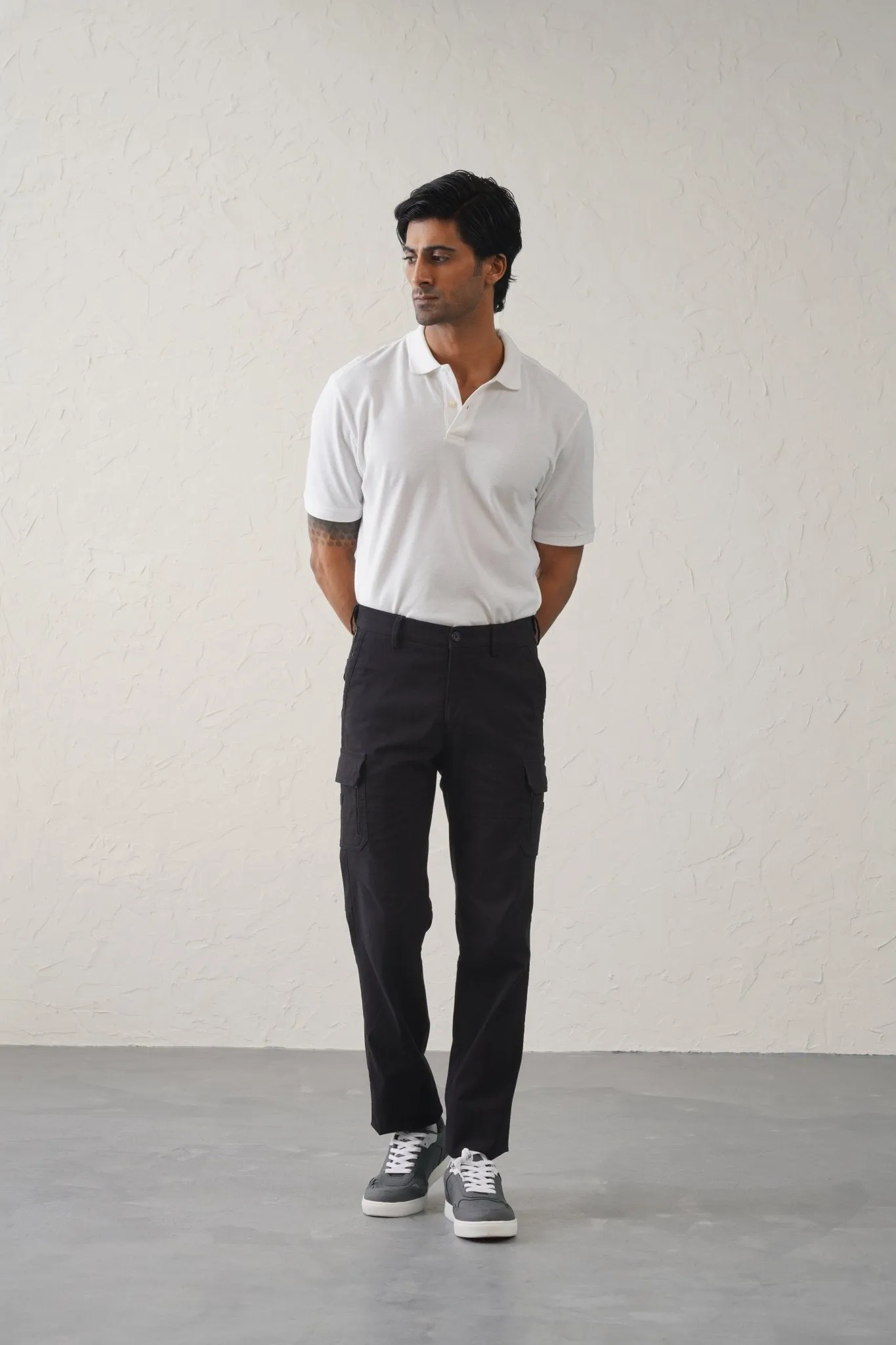 The Regular Fit Pro Cargo Pants - Black