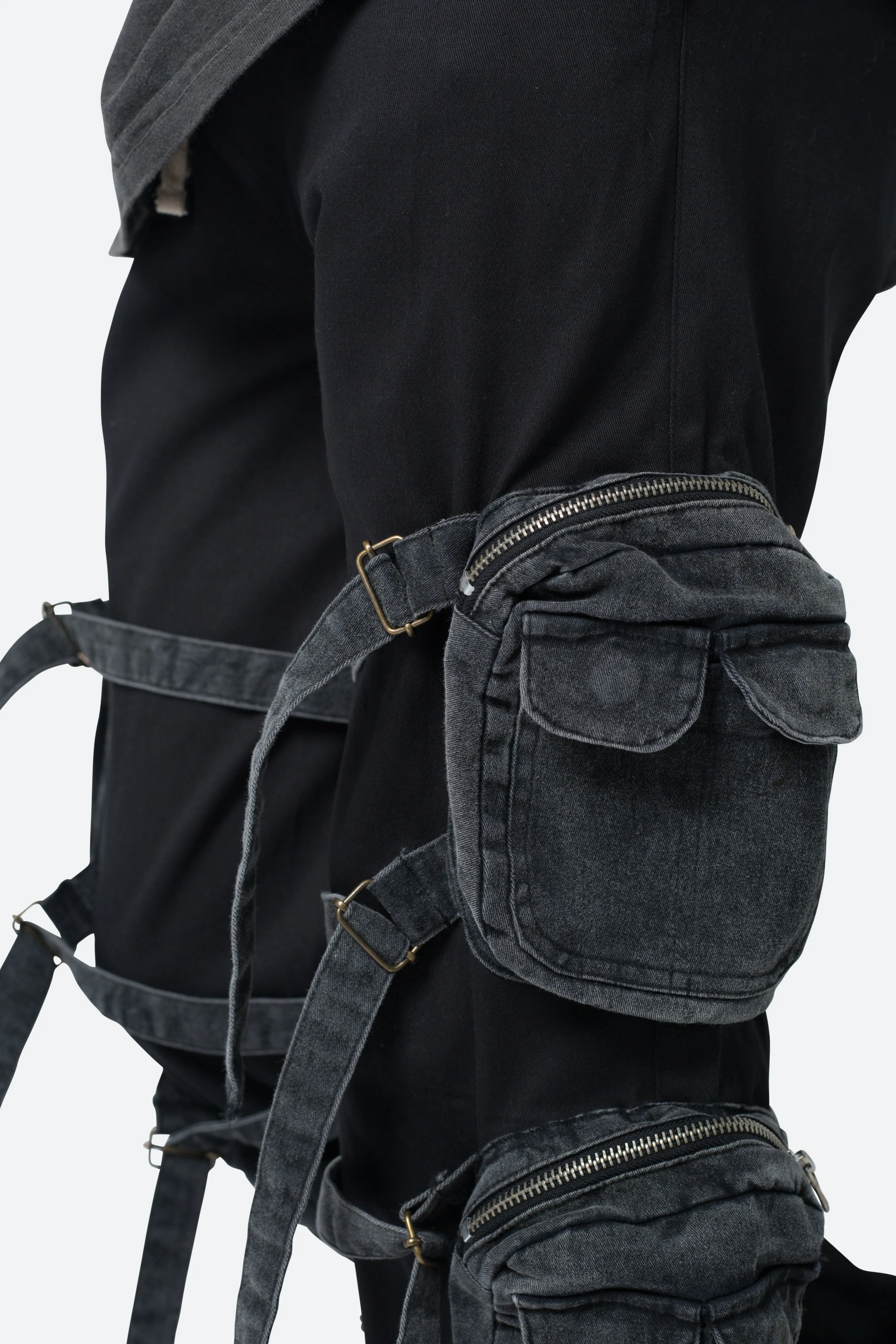 Twill Strapped Cargo Pants - Black