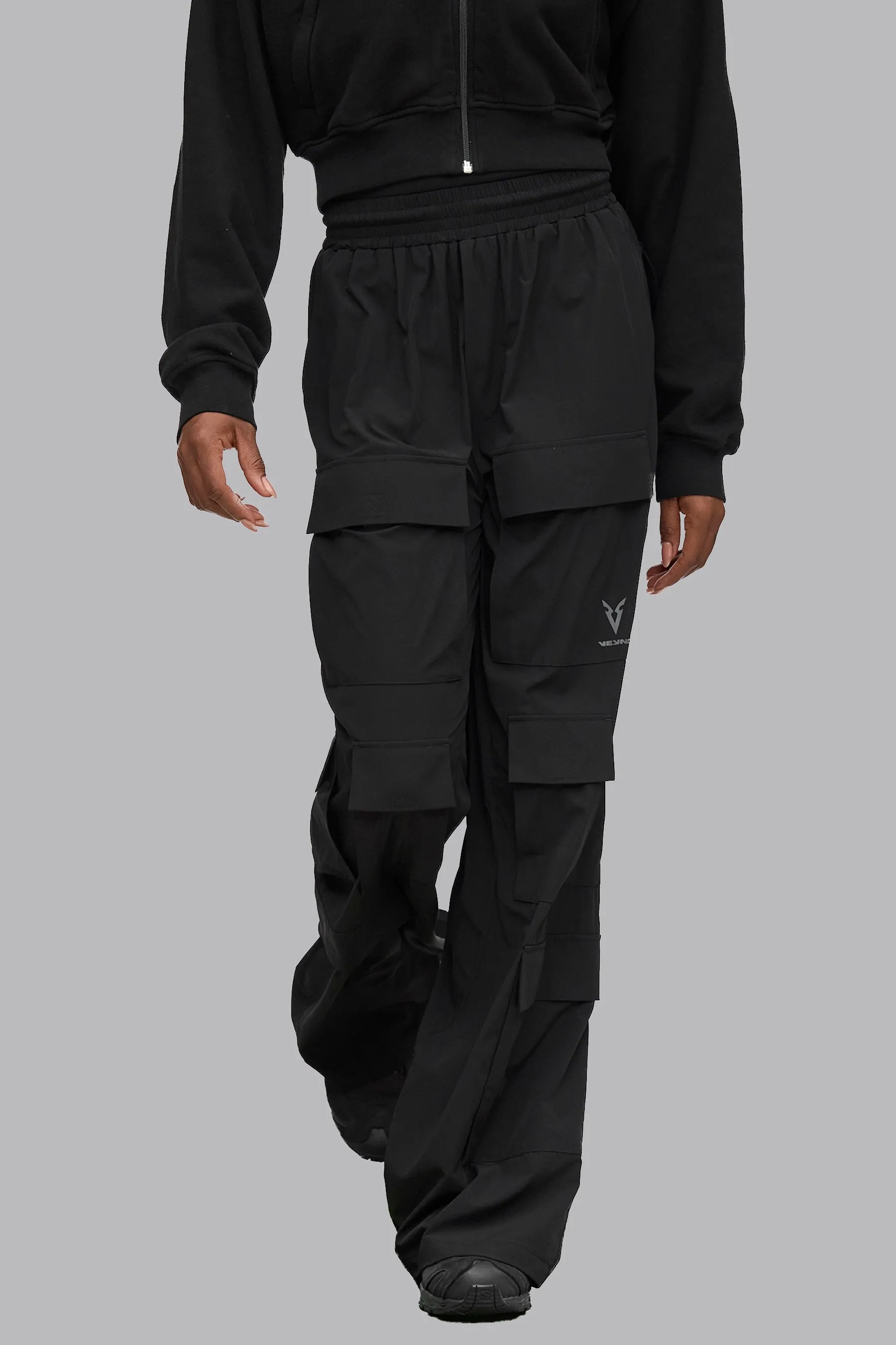 V_LYTE CARGO PANTS - Black