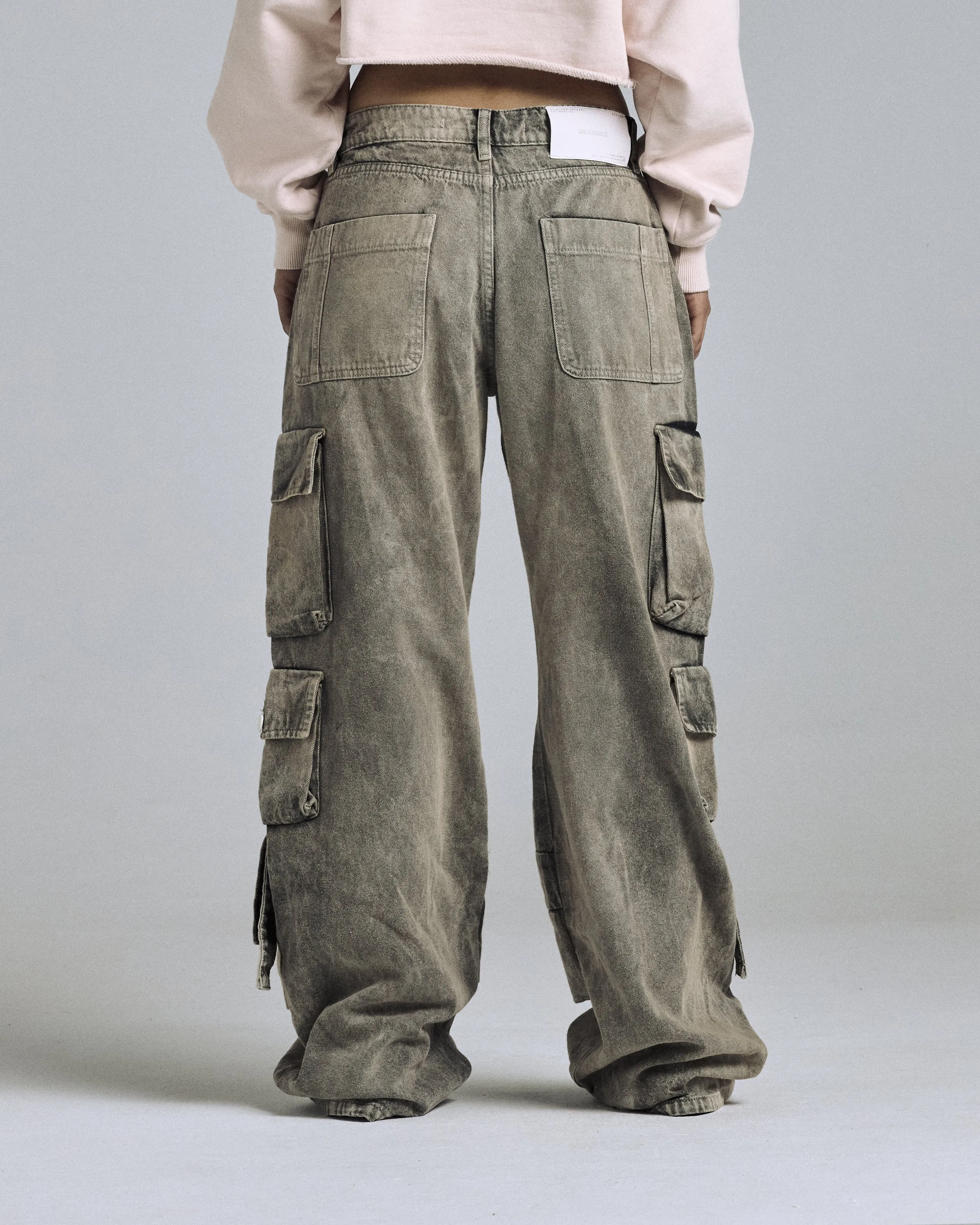 W Basics Multi-Pocket Cargo Jean Washed Brown